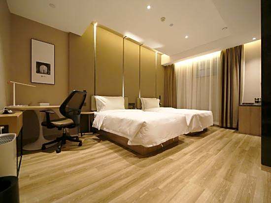 Atour Hotel Nanjing Lukou Airport