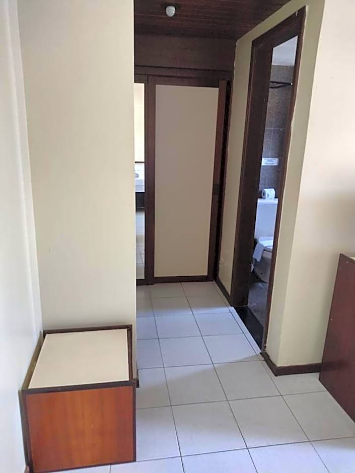 Royal Service - Tambaú - ap 111