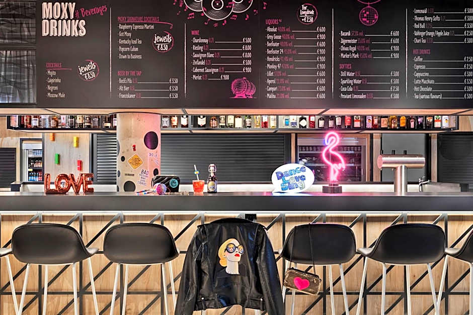 Moxy Duesseldorf City