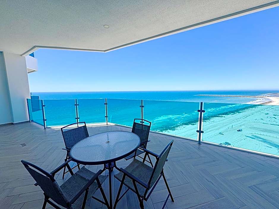 Casa Blanca Golf Villas