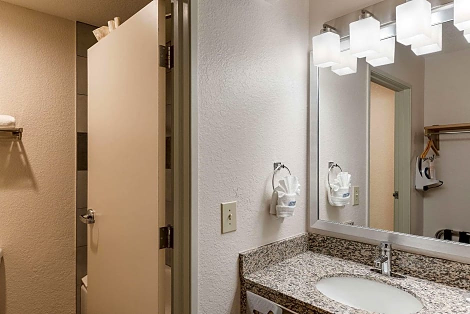 Quality Inn Near Grand Canyon