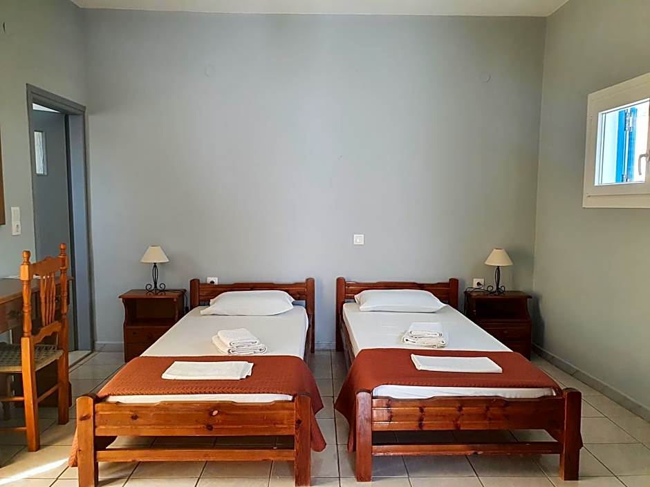 Galini Rooms Sikinos Travel