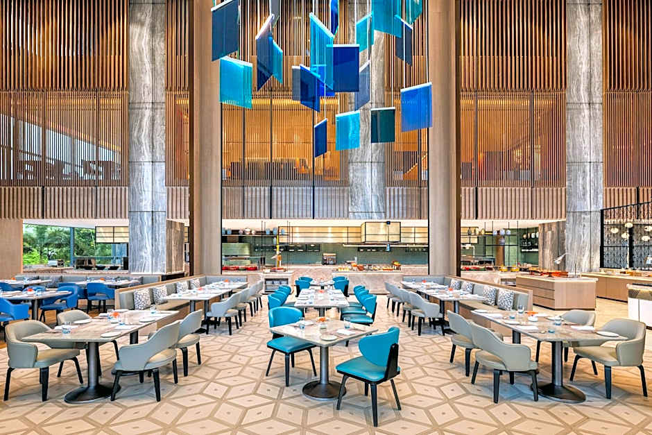 Le Meridien Ahmedabad