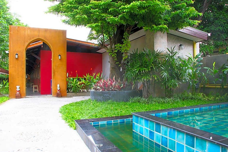 Baan Ma Feung Guest House