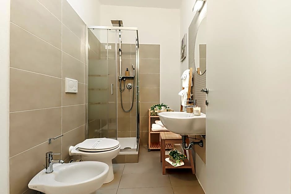 B&B Qaral