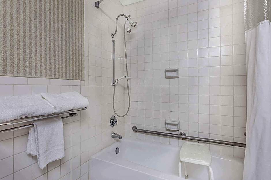 Ramada by Wyndham Macon