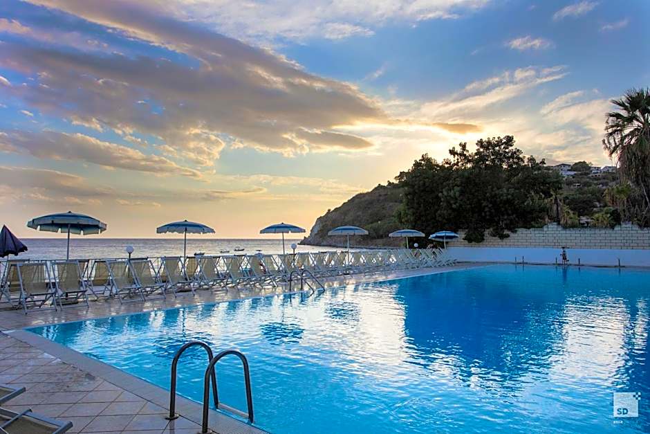 Villaggio Baia D'Ercole