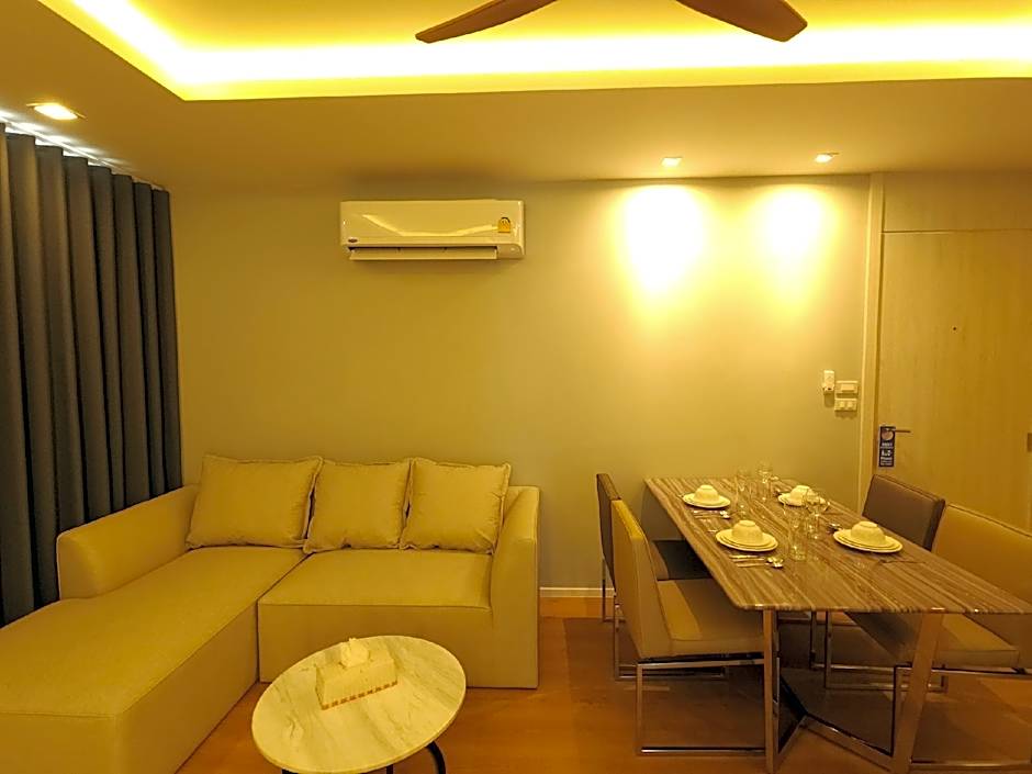 Kamala Regent Residence