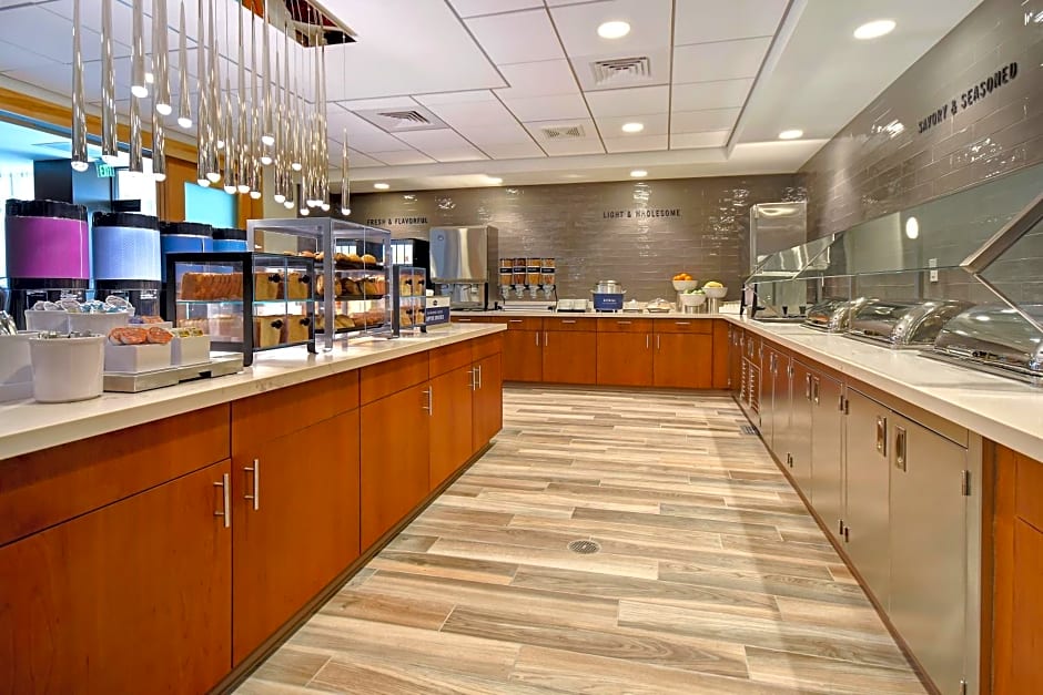 Home2 Suites by Hilton Las Vegas Convention Center - No Resort Fee