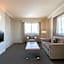 Central Cosmo Apartment Hotel