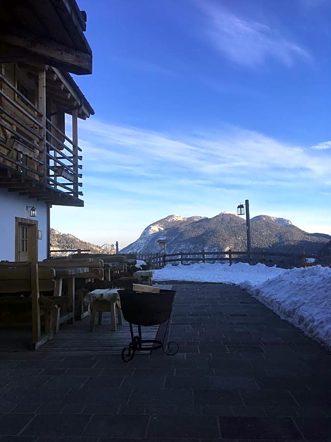 Chalet-Hôtel Borgo Eibn Mountain Lodge, The Originals Relais