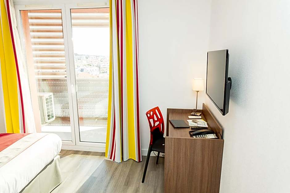 Appart-Hotel Mer & Golf City Perpignan Centre