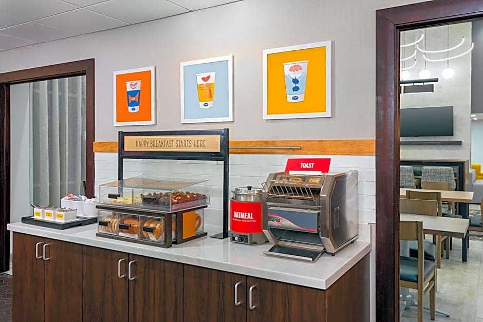 Hampton Inn By Hilton & Suites Cleveland-Beachwood