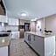 Airlie Summit Apartments