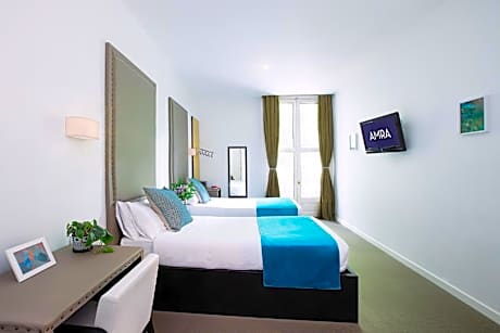 Twin Room with Balcony