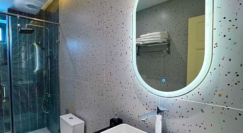 Hải Long Hotel 1
