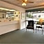 Howard Johnson by Wyndham Commerce GA