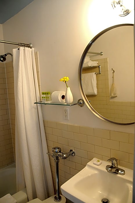 Belmont Hotel
