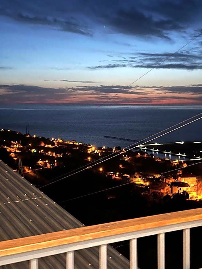 Bungaport Luxury Bungalows&Suits