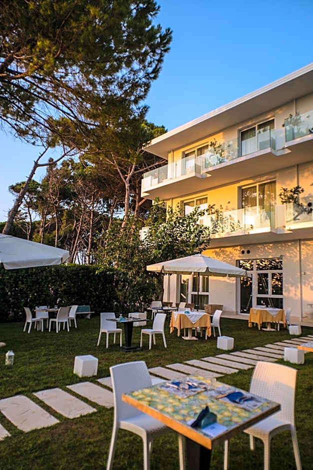 Hotel Artemide Mare