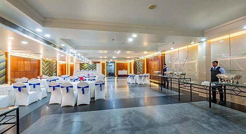 Hotel The Taj Vilas