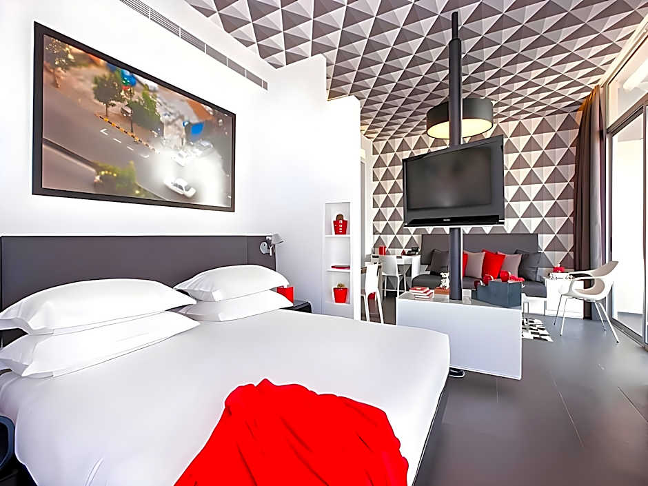 The Smallville Hotel