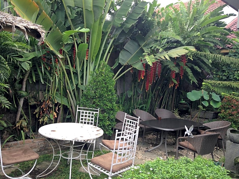 Venezia Homestay and Garden                                                                     