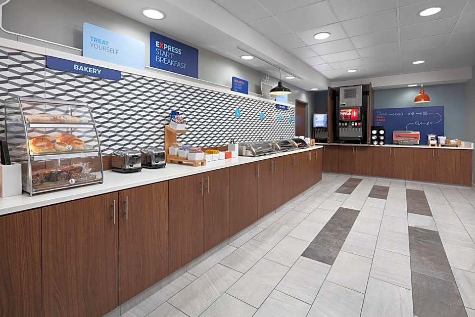 Holiday Inn Express Hastings By IHG