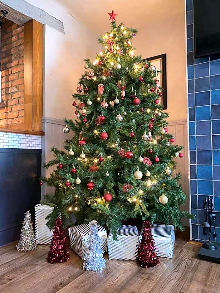 The Liverpool Arms Hotel