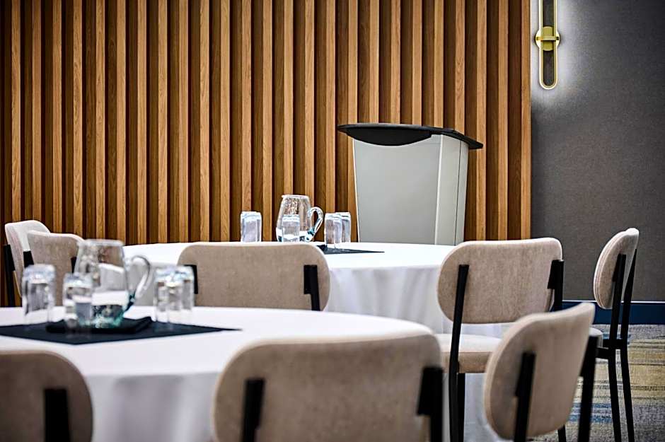 Candlewood Suites Burlington Conference Centre By IHG