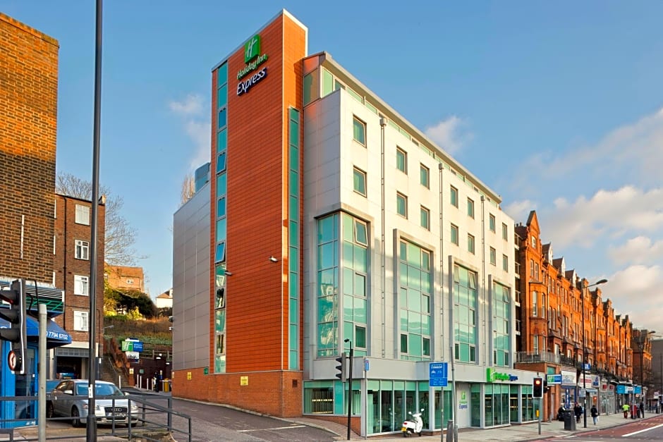 Holiday Inn Express Swiss Cottage – London, 07