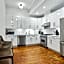 Massive SoHo Loft 4 Bedrooms 2 Bath 8 beds