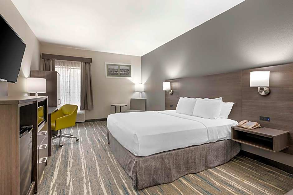 Best Western Heartland Inn