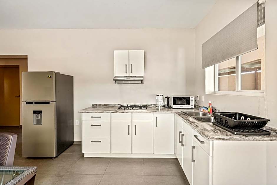 Curadise Living