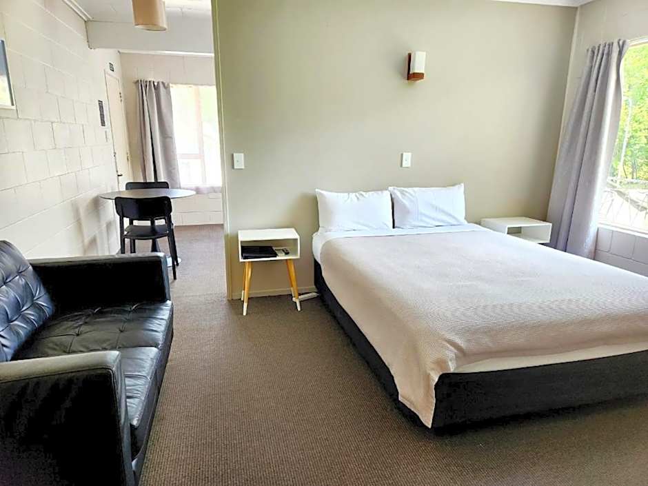 Photo 1 of 5 of Studio 2 Beds