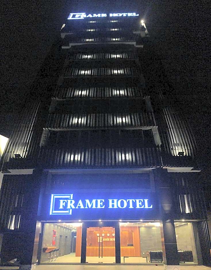 Frame Hotel