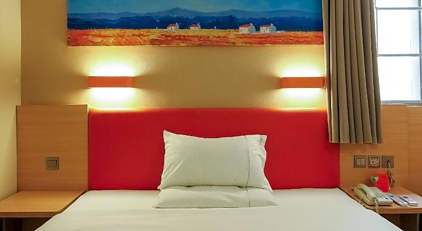 7 Days Premium Guangzhou Tianhe Shipaiqiao Metro Station Taikoo Hui