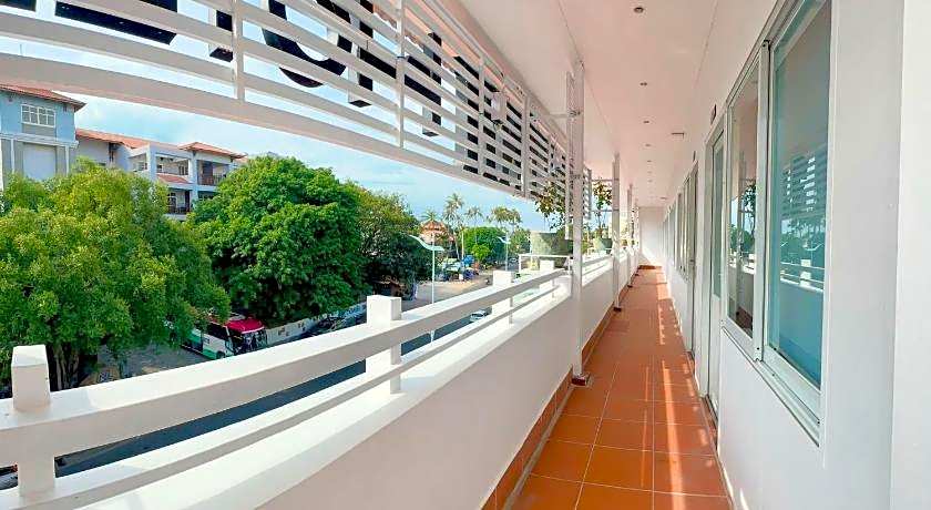 Le Huynh Mui Ne Hotel