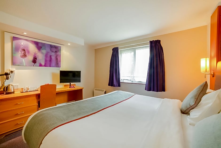 OYO Lakeside Haydock Hotel St Helens