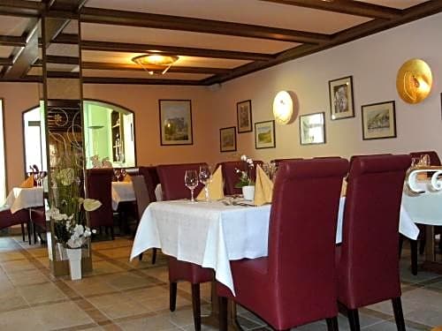 Weinhotel Hubertus Garni