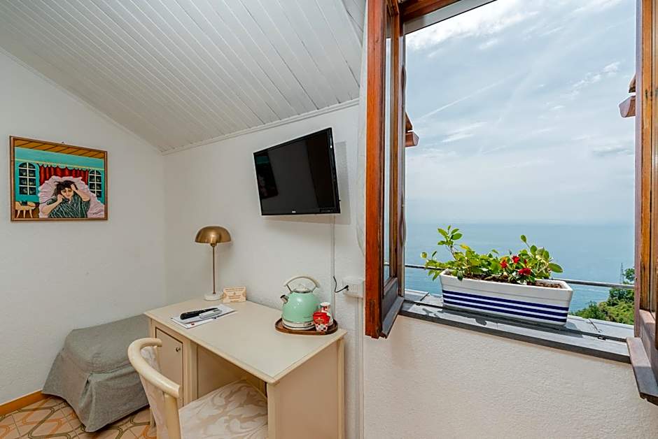 Albergo Diffuso Bacco Furore