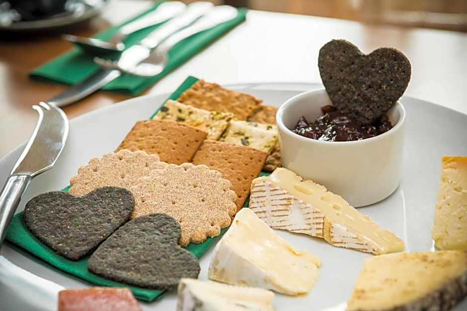 Woodlands Lodge Hotel