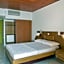 Binji Hotel