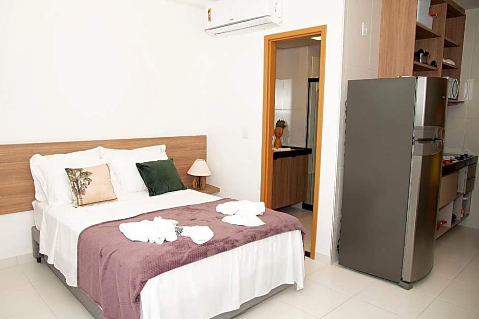 Charmoso Estúdio em Muro Alto com Vista para piscina