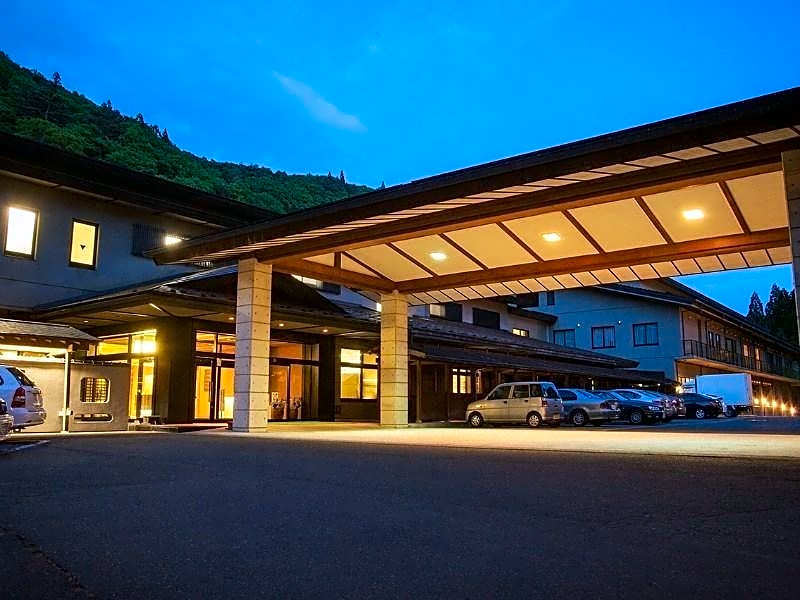 Osawa Onsen Sansuikaku