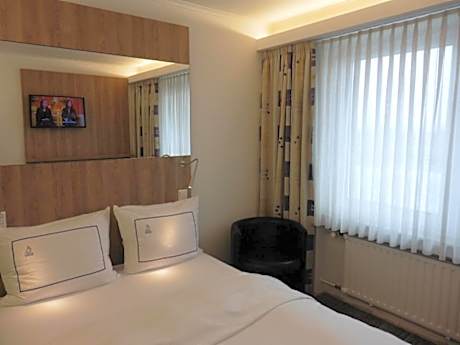 Hotel Empire