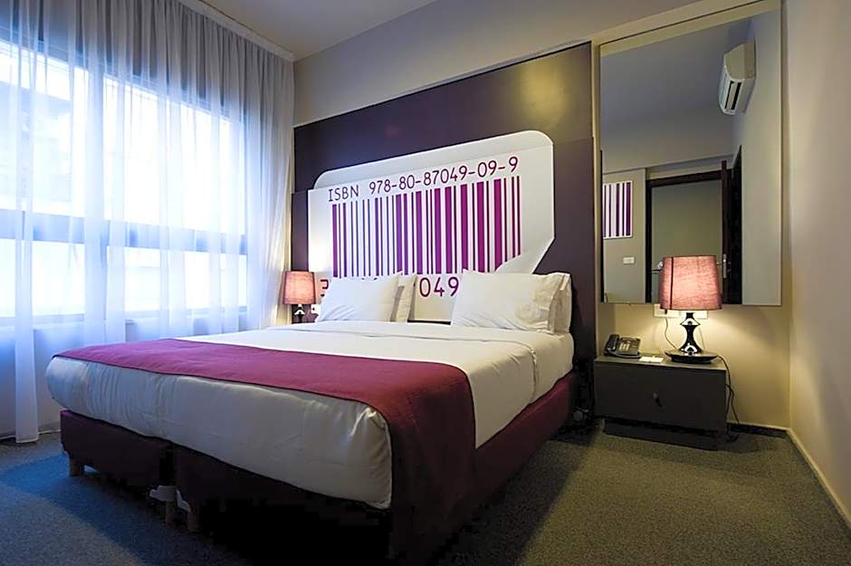 Hotel 35 Rooms