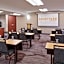 Courtyard By Marriott Detroit Warren