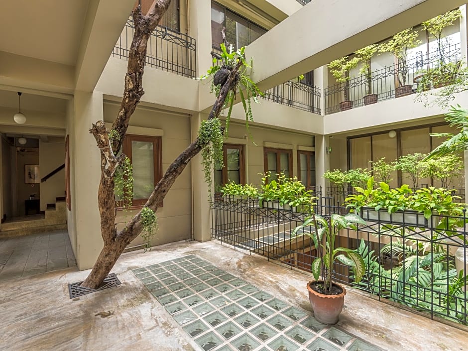 Sourire at Rattanakosin Island Hotel