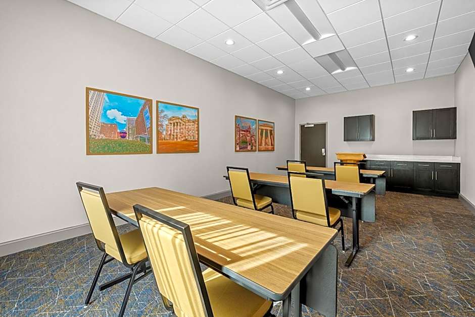 Hampton Inn & Suites By Hilton Knightdale Raleigh